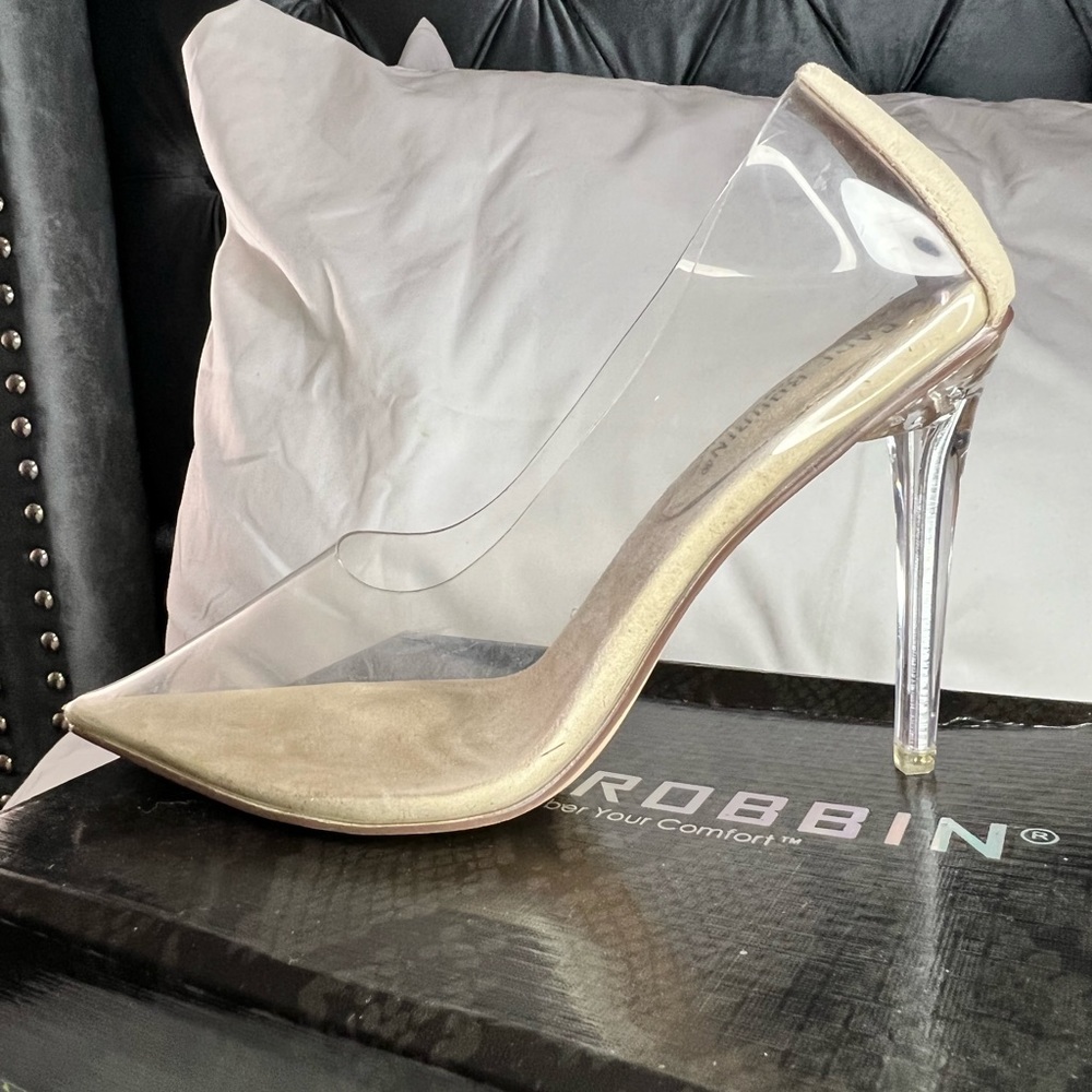 Clear basic heels